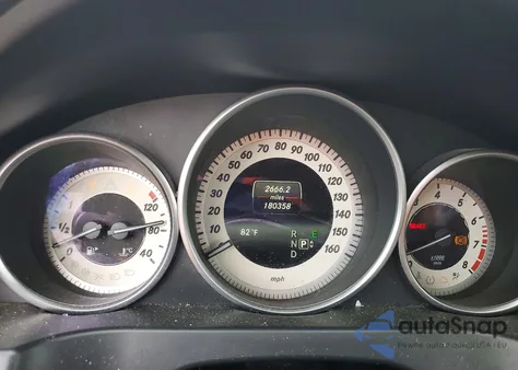 2014 Mercedes-Benz E 350 z USA, uszkodzony, nr VIN WDDKJ5KB9EF251952